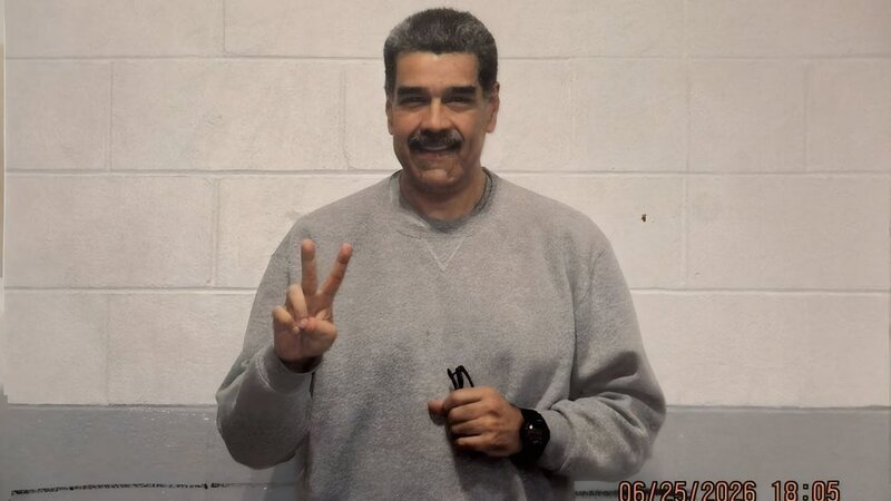 Maduro ABŞ-dəki həbsxanadan nəvələrinə və övladlarına foto göndərdi