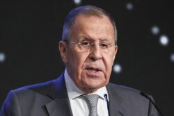 Lavrov: NATO Arktikanı Rusiyaya qarşı yeni cəbhəyə çevirmək istəyir