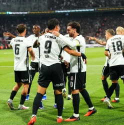 Türkiyə Superliqası: "Beşiktaş" evdə "Çorum"a qalib gəlib