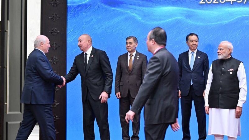 Prezidentin sosial media hesablarında "ŞƏT plyus" çərçivəsində liderlərlə görüşündən görüntülər paylaşıldı