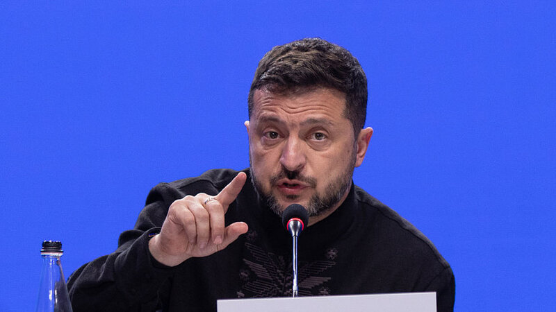 Zelenski: Sentyabr Ukrayna münaqişəsinin həllində çox şeyi dəyişə bilər
