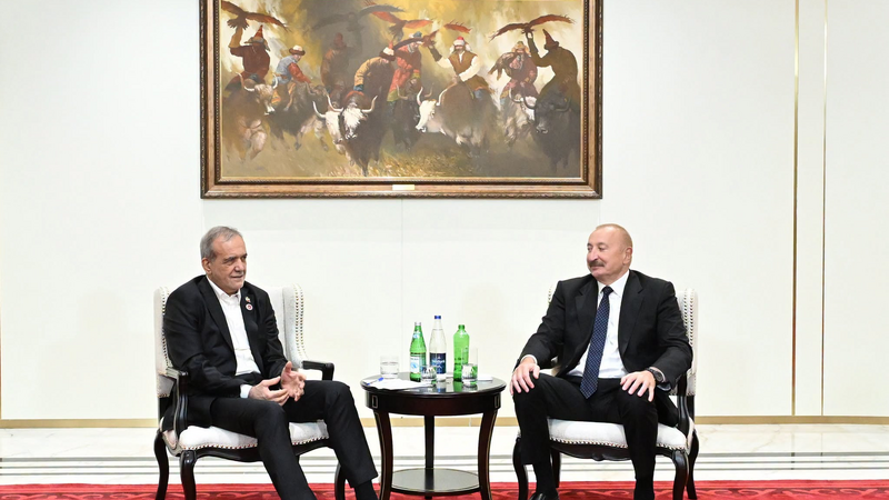 İki prezidentin azərbaycanca söhbəti diqqət çəkdi