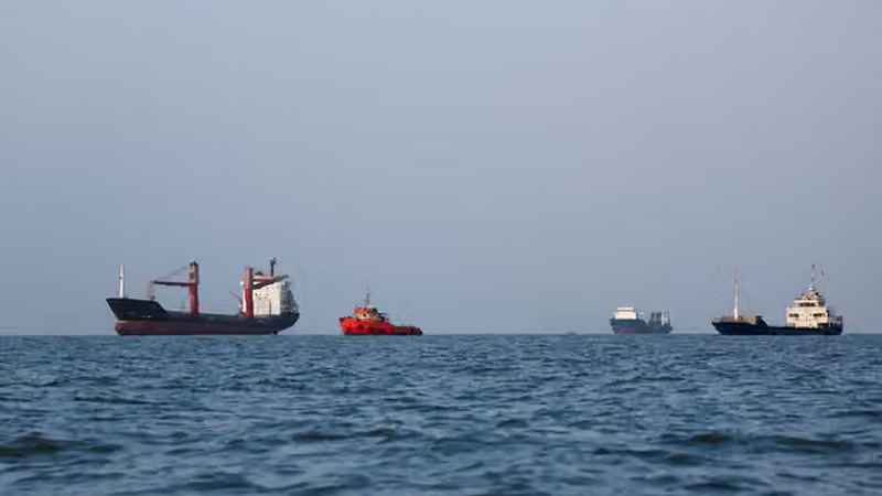 İran blokada səbəbindən neft ixracını dayandırdı