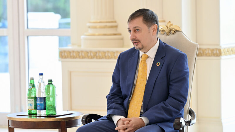 Dmitri Şlapaçenko: Azərbaycan "orta güc" dövləti kimi BMT-nin mötəbər tədbirlərinə ev sahibliyi edir