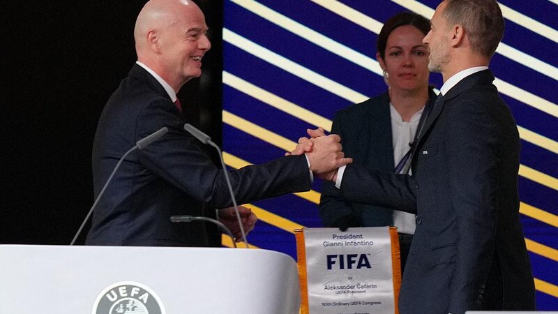 FİFA UEFA-nı böhtan kampaniyası aparmaqda ittiham edib