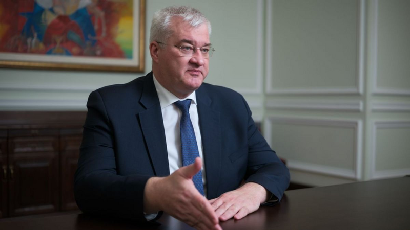 Sibiqa: Rusiya ilə müharibə hər gün Ukraynaya 450 milyon dollara başa gəlir
