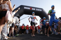 Bakıda "ALUFAR IRONMAN 70.3 Baku" beynəlxalq triatlon yarışı start götürüb