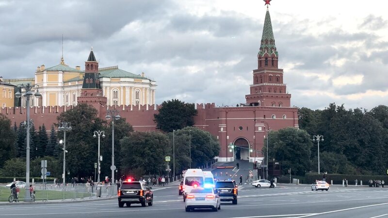 Trampın elçiləri Kremlə gəliblər, Putinlə görüşəcəklər