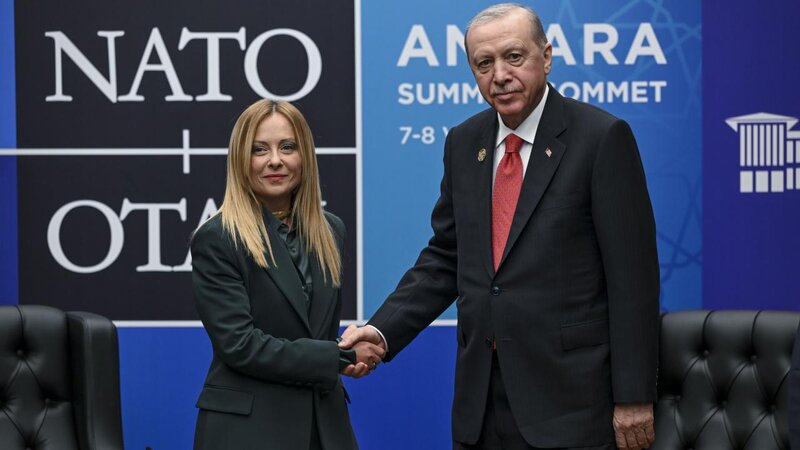 Ciorcia Meloni Ərdoğana təşəkkür etdi