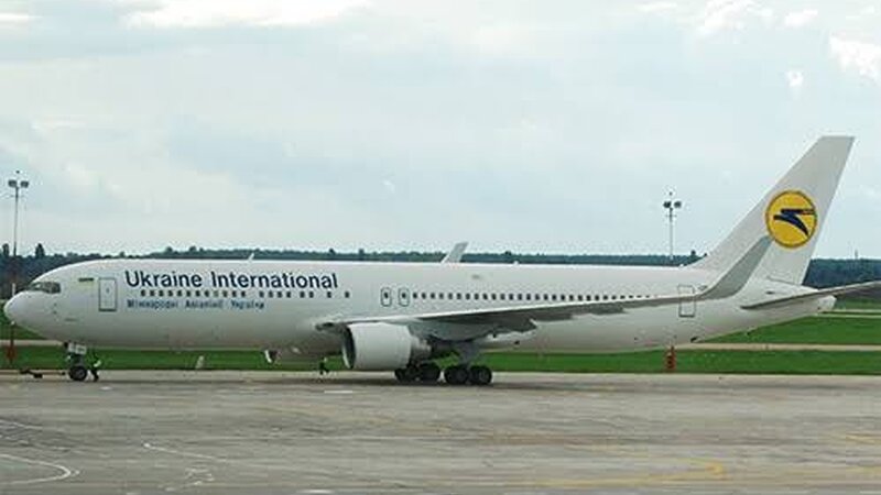 Mayamidə "Boeing 767" uçuş-enmə zolağından çıxıb