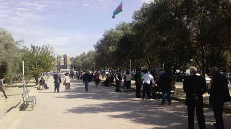 Bakıda parkda Türkiyə vətəndaşı qarət olundu