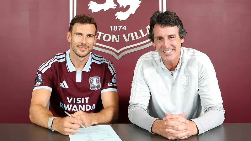 Səhhətindəki problemlərə görə “Aston Villa”da debütü təxirə düşdü