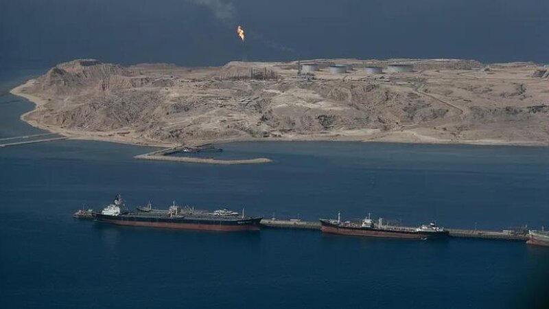 İran tanker ekipajlarına xəbərdarlıq etdi: Gəmiləri dərhal tərk edin