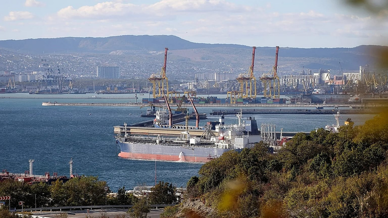 Ukrayna Novorossiyskdə mazut terminalını vurdu