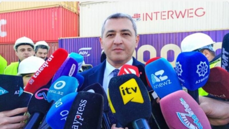 Bakı Limanında 2026-cı ildə 123 min TEU-dan çox konteyner aşırmaq hədəflənir