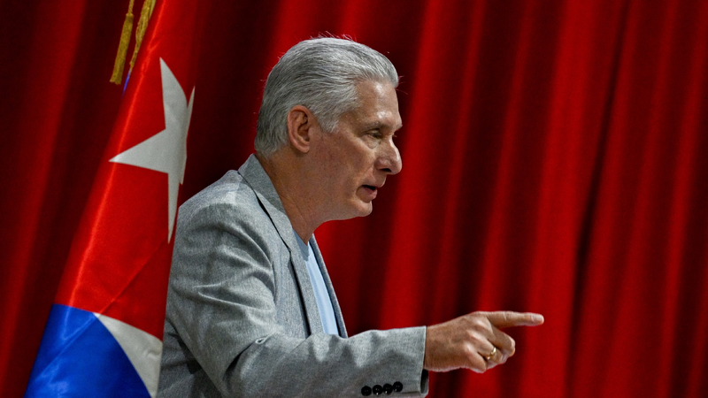 Kuba lideri: Bir daha heç vaxt hansısa imperiyanın müstəmləkəsi olmayacağıq