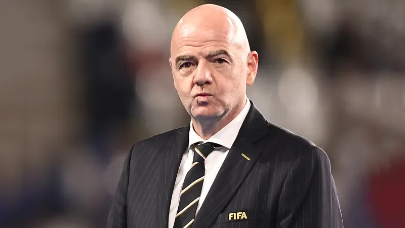 Fransa FİFA prezidentliyinə İnfantinonu dəstəkləməyəcək