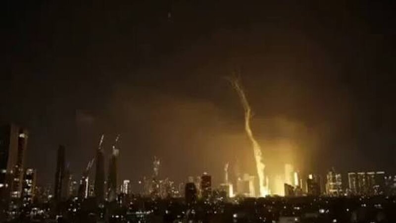IRNA: İranın Sirik şəhərinə hücum edilib