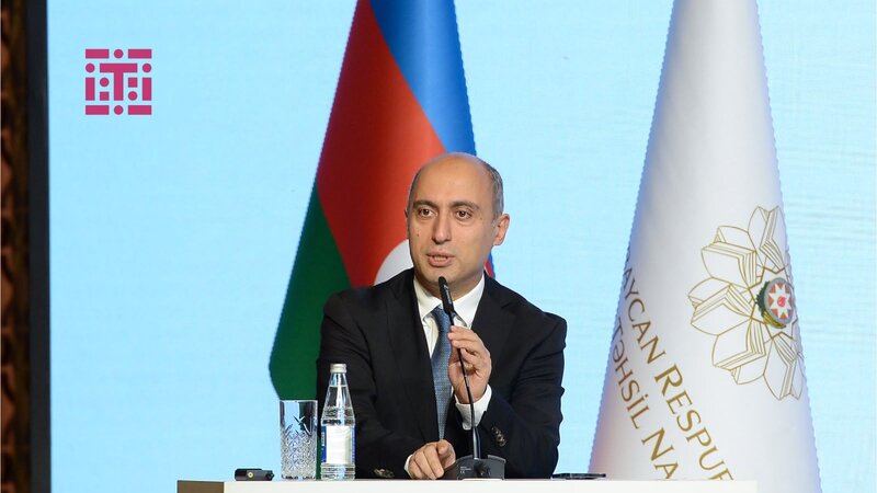 Nazir: Dərs yükünün oxuyub-anlama bacarığına təsir etdiyini düşünmürəm