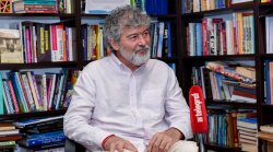 Şahbaz Xuduoğlu: Məni kitab yox, pərpətöyün məşhurlaşdırdı -