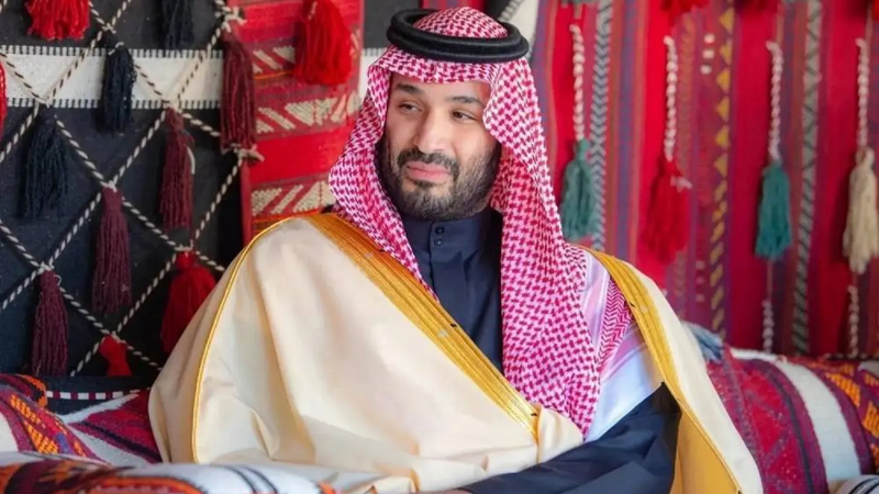 Bin Salman Yəməndəki gərginlik fonunda ABŞ admiralı ilə görüşdü
