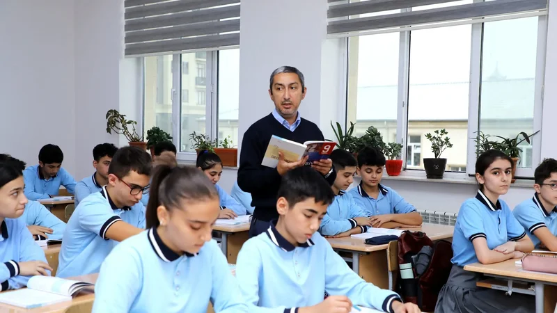 BŞTİ: Məktəblərdə 504 413 şagird təhsil alacaq