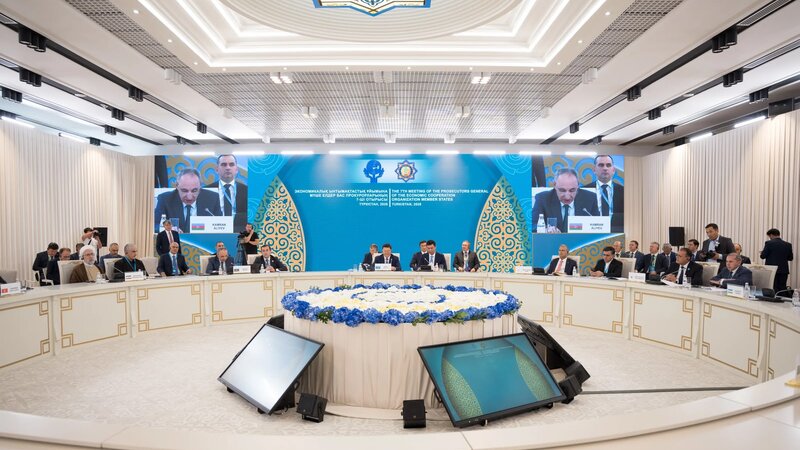 Kamran Əliyev Qazaxıstanda İƏT ölkələrinin baş prokurorlarının iclasında iştirak edib -