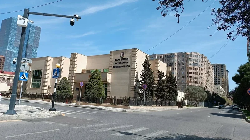 Xətai rayonunda yetkinlik yaşına çatmayan şəxsin ölümü ilə bağlı araşdırma aparılır
