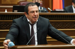 Rusiya Sarukyana məhdudiyyət tətbiq etdi