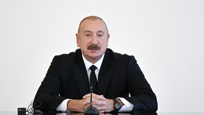 İlham Əliyev: Türk dünyası, Qafqaz, İslam aləmi bir yerdə olanda heç kim bizə bata bilməz
