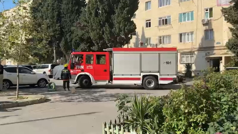 Badamdarda beşmərtəbəli yaşayış binasında partlayış oldu