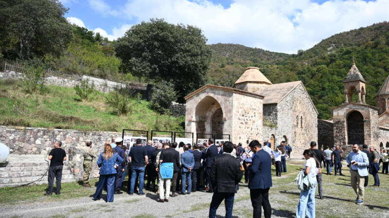 Azərbaycan QHT-ləri diplomatik korpusun azad edilmiş ərazilərə səfəri ilə bağlı Ermənistanda başlanmış kampaniyanı pisləyib