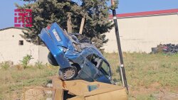 Cəlilabadda “Mercedes” transformatora çırpılıb