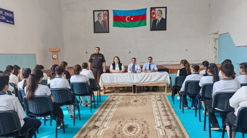 FHN silsilə maarifləndirmə tədbirləri keçirdi -