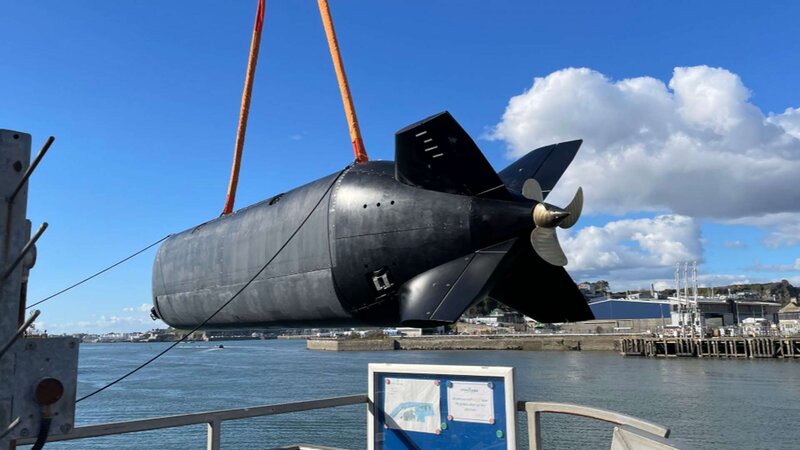 Britaniya ilk dəfə sualtı drondan ağır torpedo buraxıb