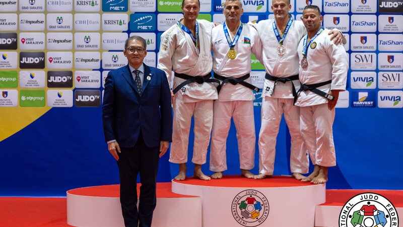 Azərbaycanın veteran cüdoçuları ikinci qızıl medalı təmin etdilər