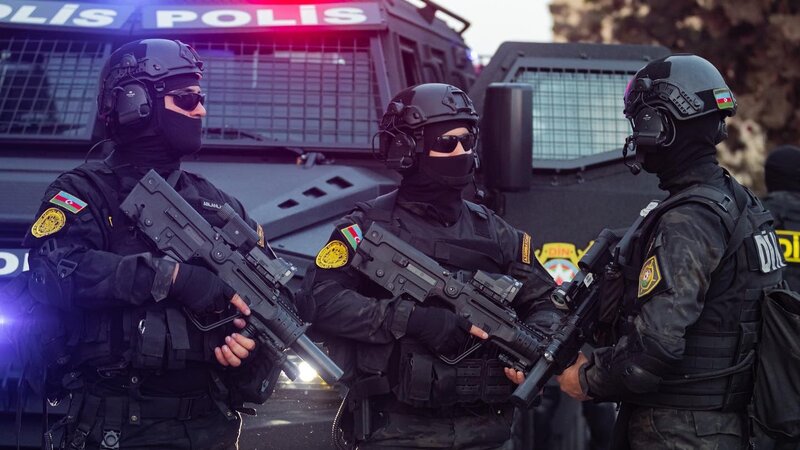 Polis əməkdaşlarına silahlı müqavimət göstərən şəxs zərərsizləşdirildi