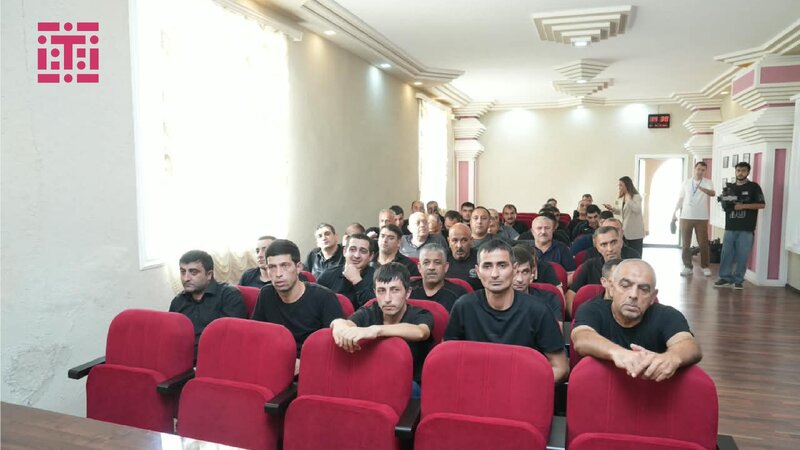 Pakistan vətəndaşı olan qadın və daha üç əcnəbi həbsdən azad edildi