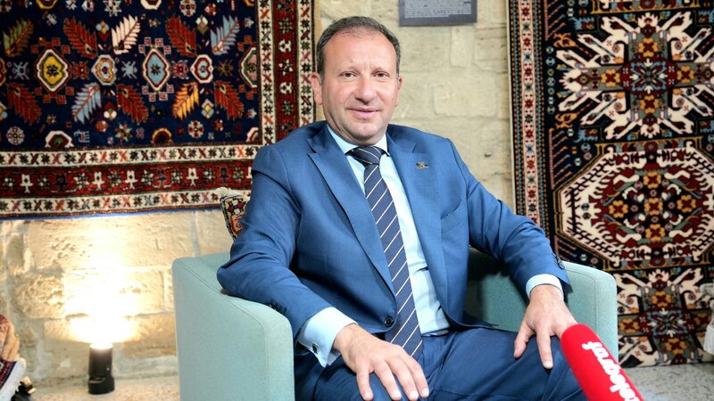 “Azərxalça” sədri: İnanırıq ki, tezliklə Qarabağ xalçaları yurdunda toxunacaq