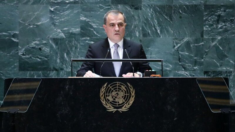 Bayramov Azərbaycanın tranzit imkanlarından danışıb
