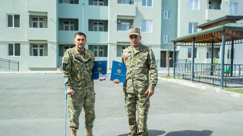 Şəhid ailələri və müharibə ilə əlaqədar əlilliyi olan şəxslərə 50 mənzil verildi