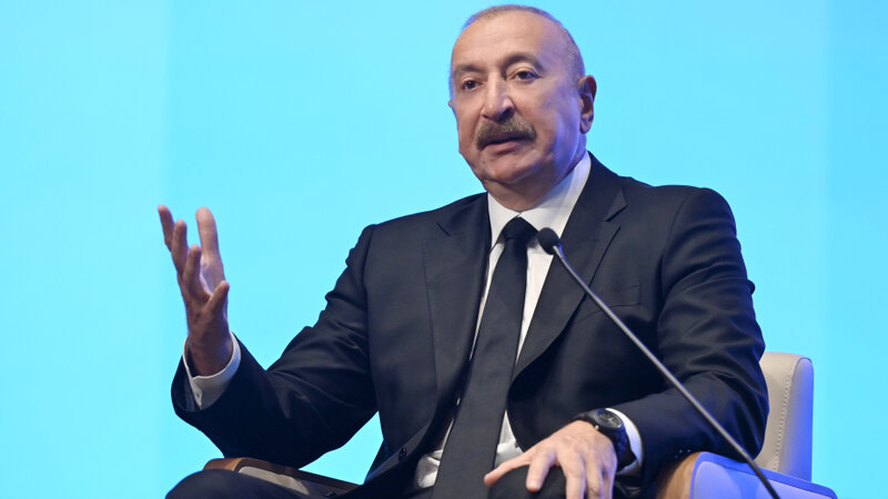 İlham Əliyev: Neft-qaz yenə də bizim iqtisadiyyatımızın önəmli hissəsidir