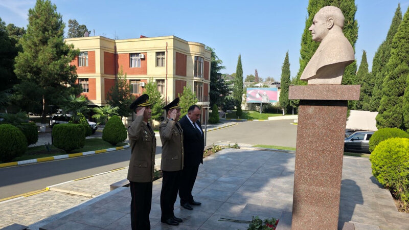FHN Anım Gününə həsr olunmuş silsilə tədbirlər keçirdi