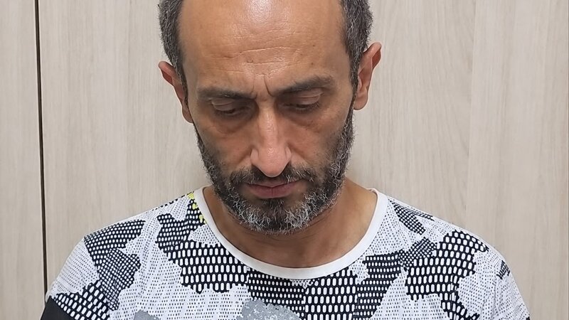 Təqaüdçüləri kömək etmək adı ilə talayan şəxs saxlanıldı