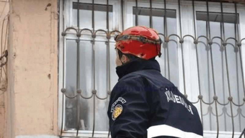 Gəncədə köməksiz vəziyyətdə qalan uşaq xilas edildi