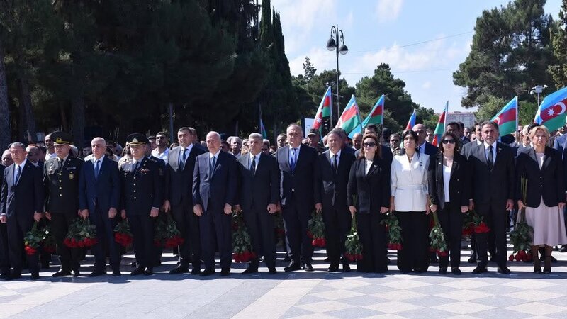 Sumqayıtda Anım Günü münasibətilə şəhidlərin xatirəsi ehtiramla yad edildi