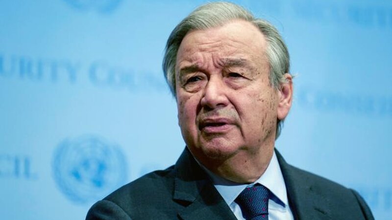 Quterreş İranın XİN rəhbəri ilə görüşüb