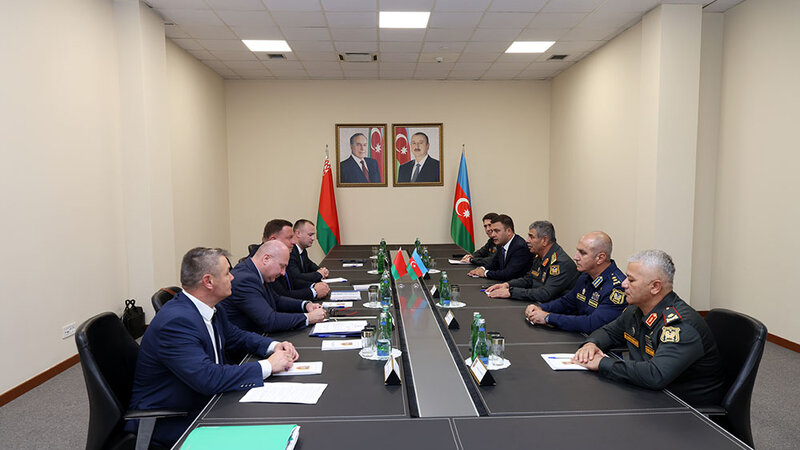 Azərbaycan və Belarus arasında müdafiə sahəsində əməkdaşlığın perspektivləri müzakirə edildi