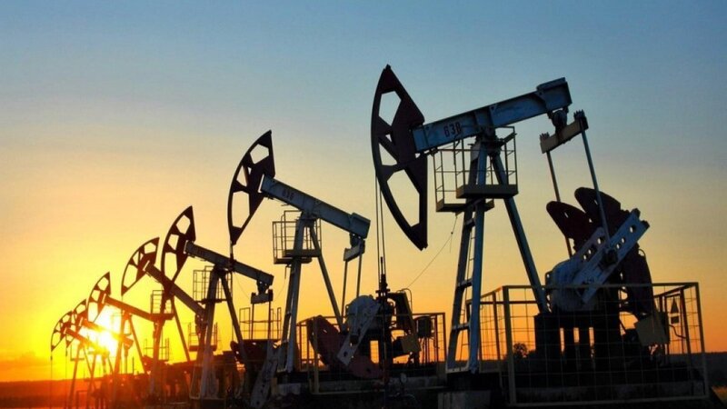 “Brent” neftinin qiyməti 96 dollardan aşağı düşüb