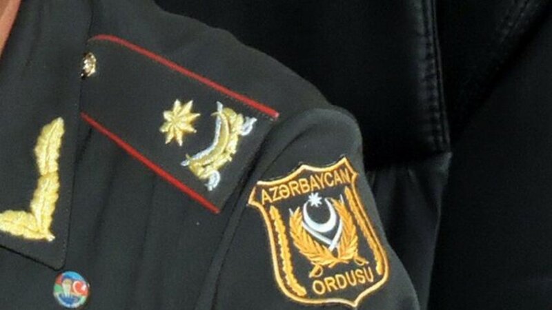Hər bir rütbə üzrə xidmətdə olmanın son yaş həddi pensiya yaşı kimi müəyyən ediləcək